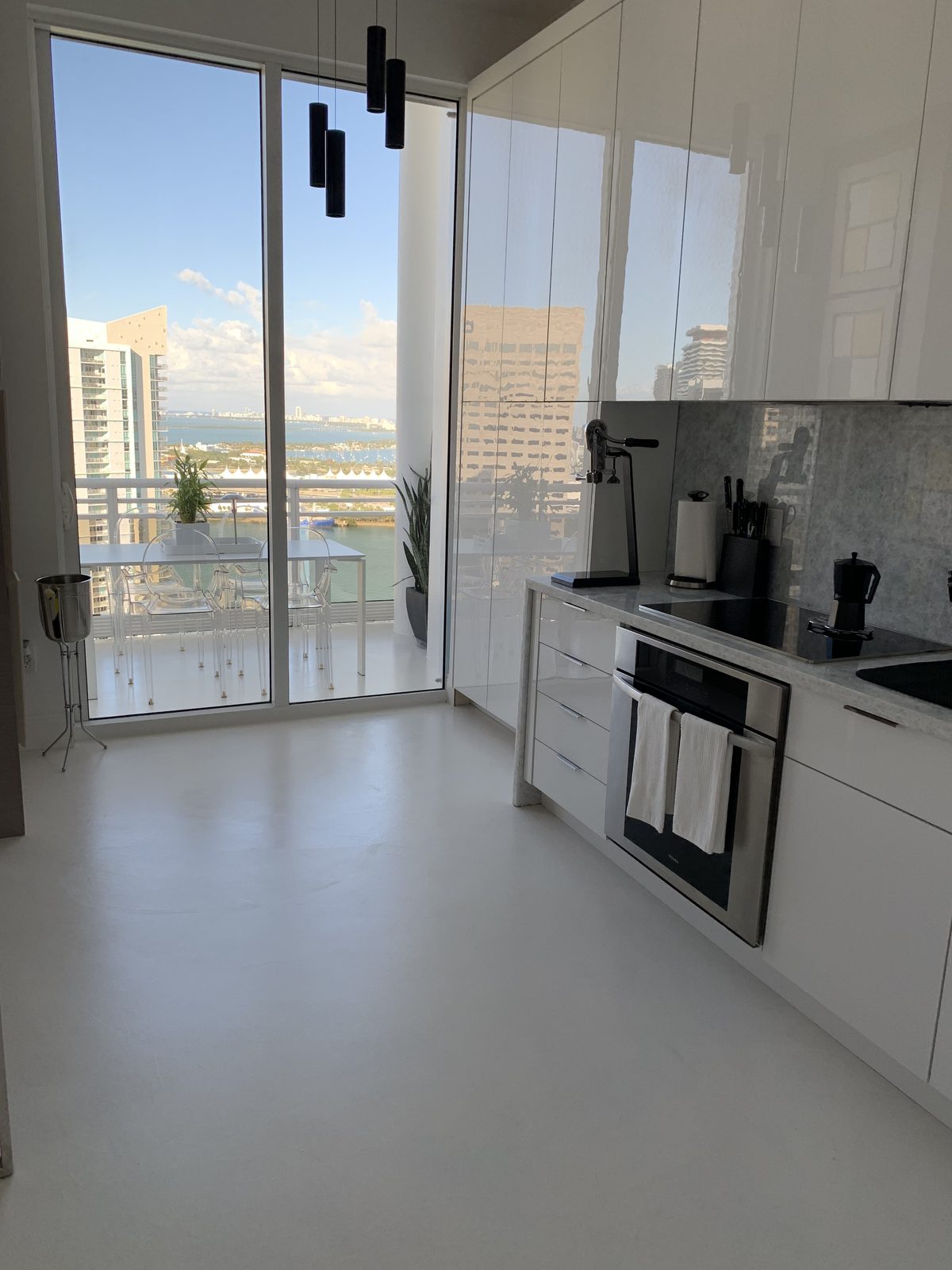 Baxab Eco microcement kitchen floor with bay view